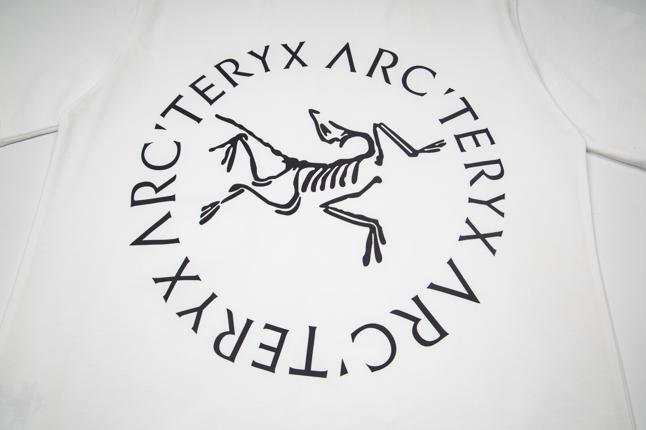 ARC'TERYX A貨 男款短袖T恤 大LOGO設計 百搭潮流休閒款| 12 ARC'TERYX A貨 男款短袖T恤 大LOGO設計 百搭潮流休閒款