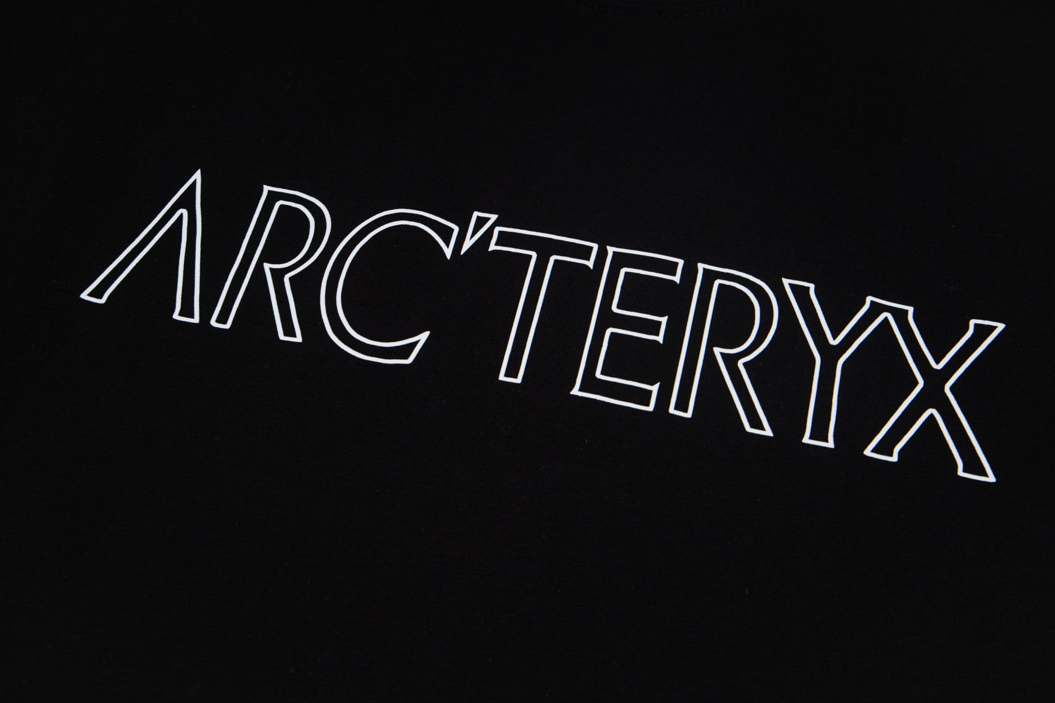 ARC'TERYX 一比一 男款短袖T恤 簡約LOGO設計 百搭日常款| 13 ARC'TERYX 一比一 男款短袖T恤 簡約LOGO設計 百搭日常款