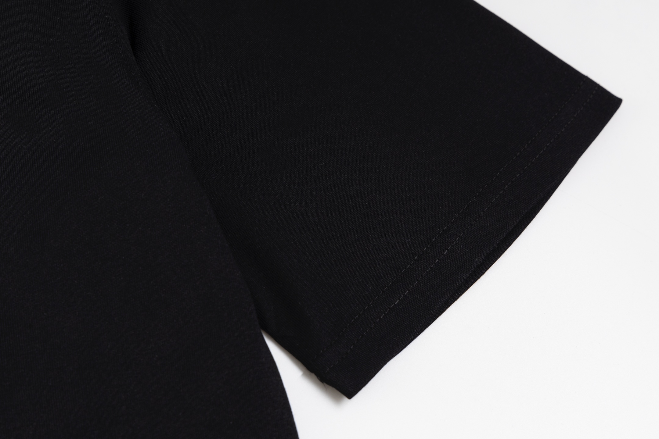 ARC'TERYX 一比一 男款短袖T恤 小LOGO設計 輕奢休閒款| 10 ARC'TERYX 一比一 男款短袖T恤 小LOGO設計 輕奢休閒款