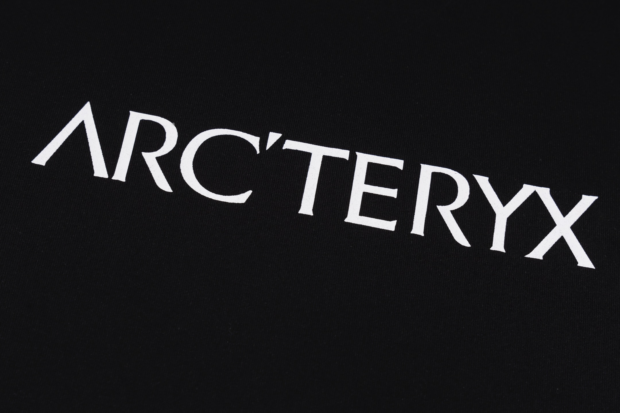 ARC'TERYX 高仿 男款短袖T恤 大LOGO字母設計 百搭潮流款| 11 ARC'TERYX 高仿 男款短袖T恤 大LOGO字母設計 百搭潮流款