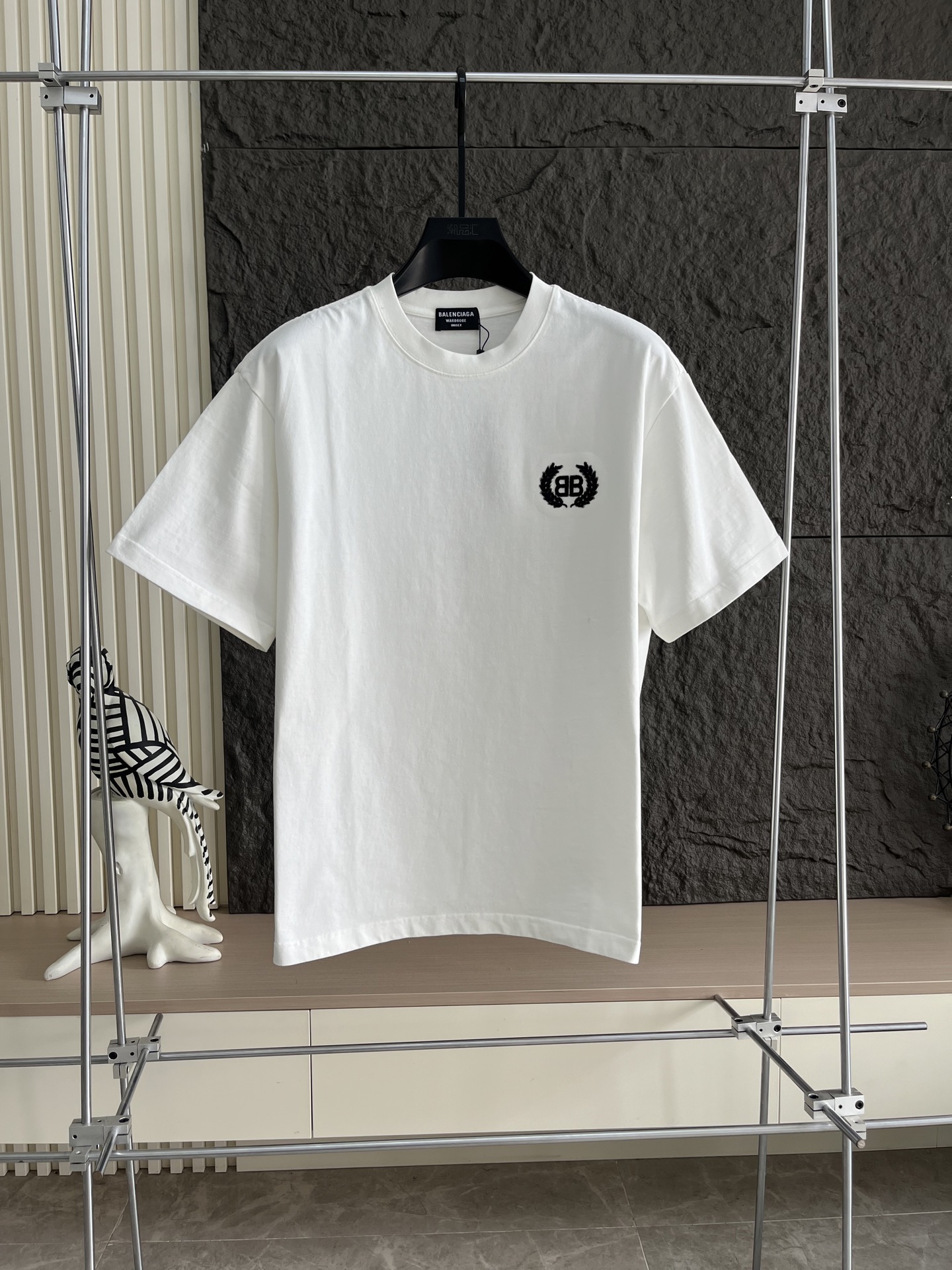 Balenciaga 高仿 背面字母印花短袖T恤 黑色潮流寬鬆款| 11 Balenciaga 高仿 背面字母印花短袖T恤 黑色潮流寬鬆款