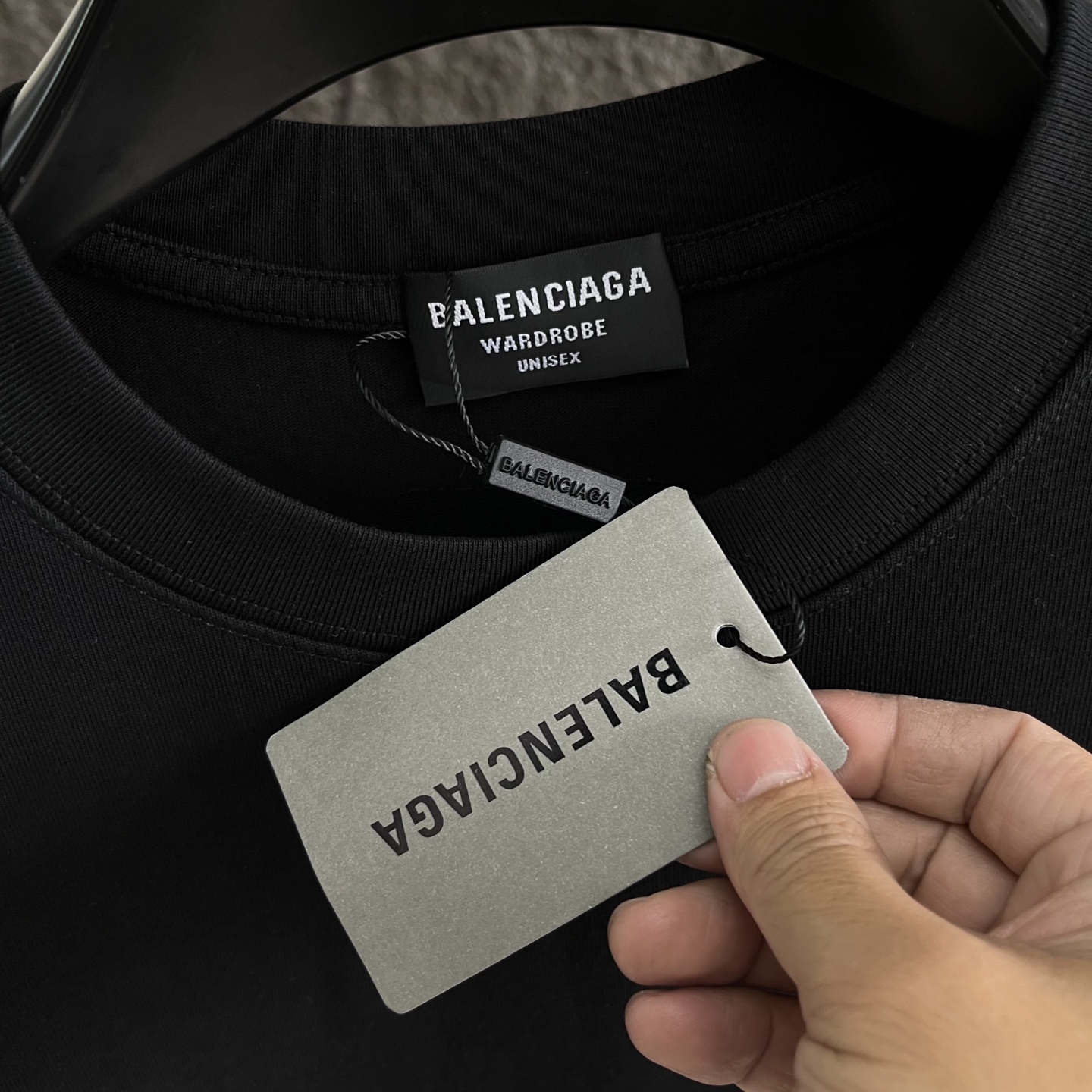 Balenciaga 高仿 背面字母印花短袖T恤 黑色潮流寬鬆款| 8 Balenciaga 高仿 背面字母印花短袖T恤 黑色潮流寬鬆款