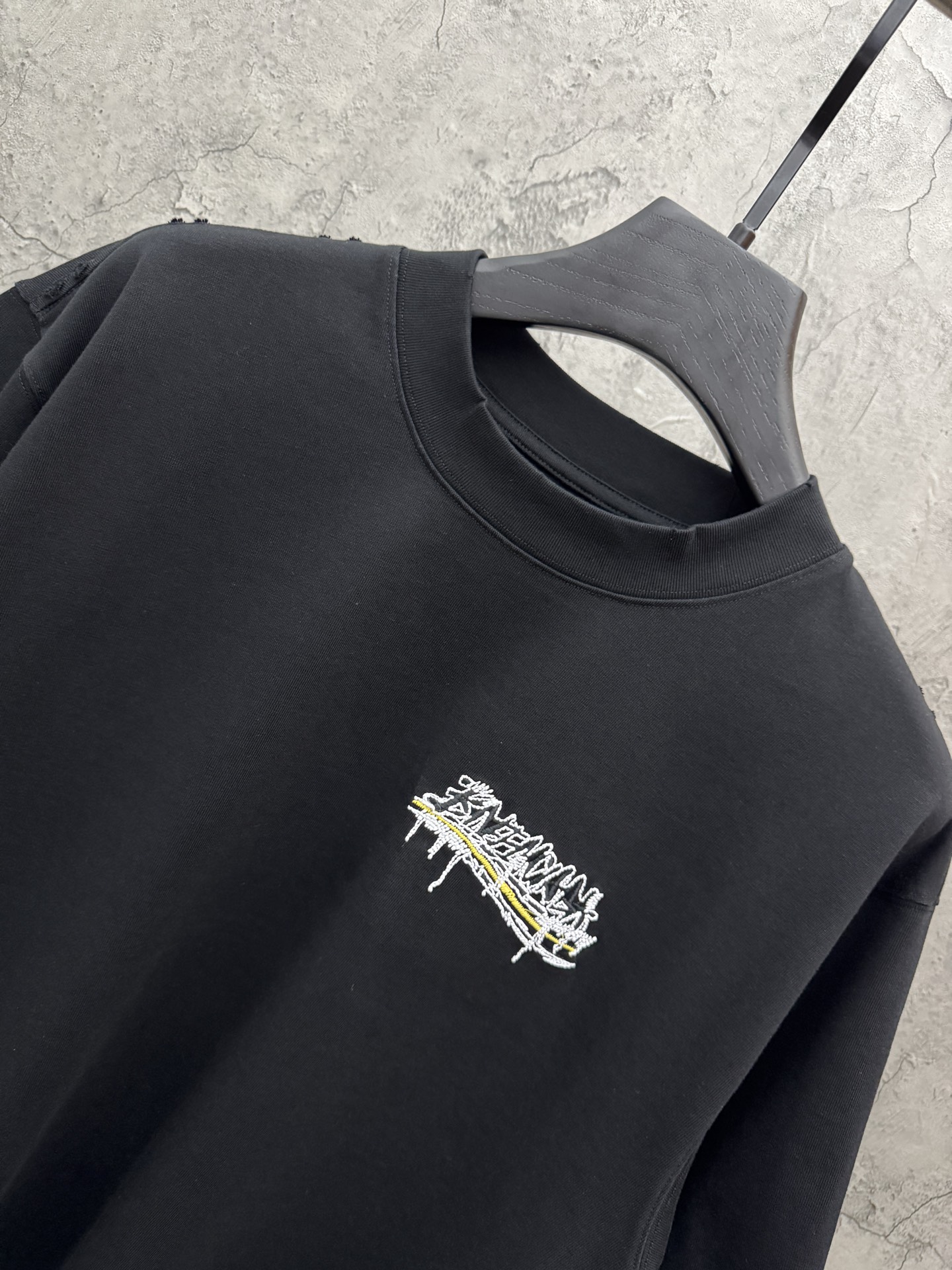 Balenciaga 一比一 胸前刺繡字母短袖T恤 黑色街頭簡約款| 12 Balenciaga 一比一 胸前刺繡字母短袖T恤 黑色街頭簡約款