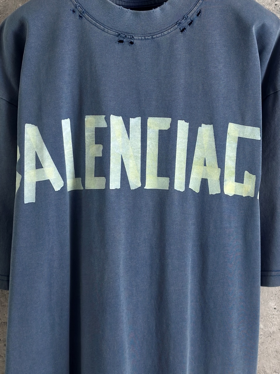 Balenciaga 高仿 男款 字母印花寬鬆短袖T恤 水洗做舊潮流款| 11 Balenciaga 高仿 男款 字母印花寬鬆短袖T恤 水洗做舊潮流款