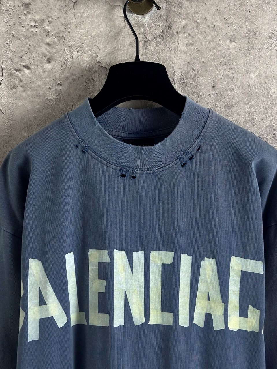 Balenciaga 高仿 男款 字母印花寬鬆短袖T恤 水洗做舊潮流款| 10 Balenciaga 高仿 男款 字母印花寬鬆短袖T恤 水洗做舊潮流款