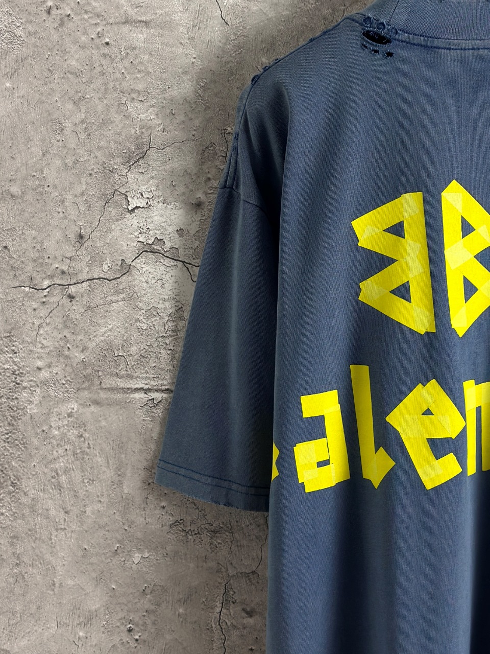 Balenciaga 高仿 男款 字母印花寬鬆短袖T恤 水洗做舊潮流款| 8 Balenciaga 高仿 男款 字母印花寬鬆短袖T恤 水洗做舊潮流款