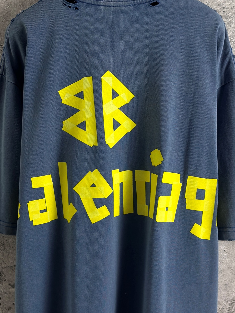 Balenciaga 高仿 男款 字母印花寬鬆短袖T恤 水洗做舊潮流款| 7 Balenciaga 高仿 男款 字母印花寬鬆短袖T恤 水洗做舊潮流款