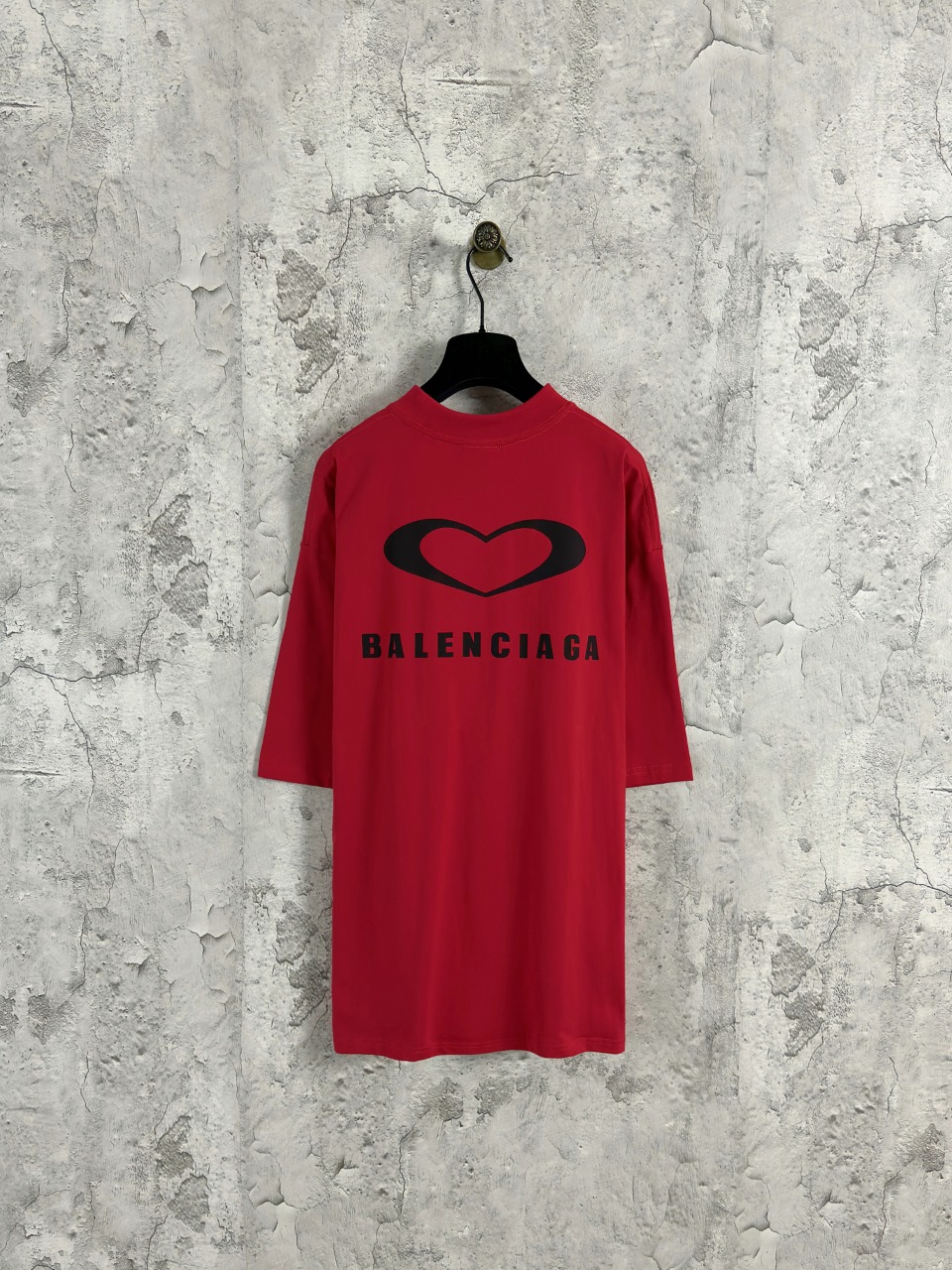 Balenciaga 高仿 男款 愛心LOGO寬鬆短袖T恤 潮流百搭款| 14 Balenciaga 高仿 男款 愛心LOGO寬鬆短袖T恤 潮流百搭款