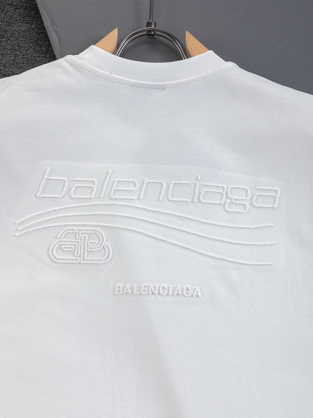 Balenciaga 高仿 男款 簡約刺繡LOGO寬鬆短袖T恤 百搭休閒款| 8 Balenciaga 高仿 男款 簡約刺繡LOGO寬鬆短袖T恤 百搭休閒款