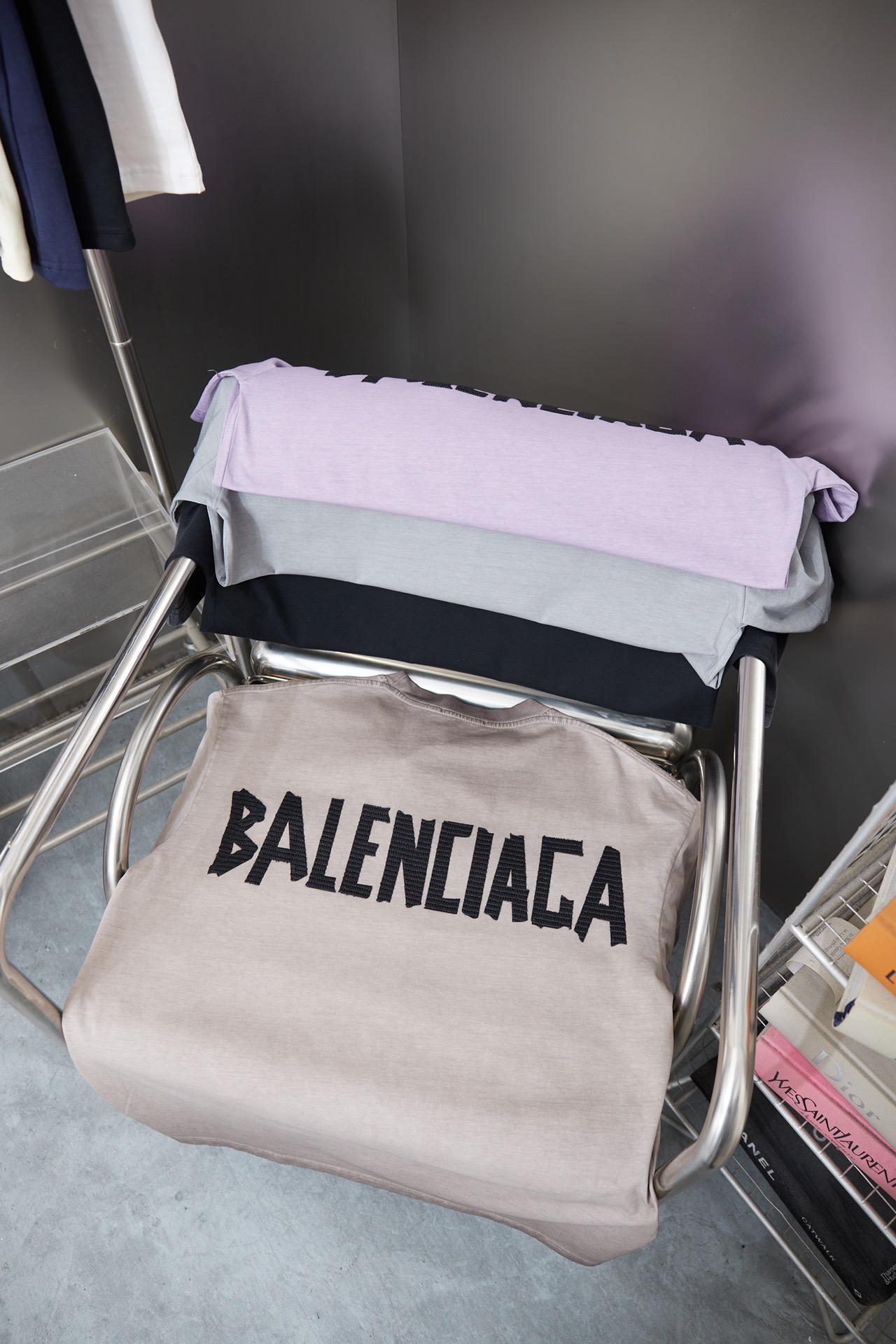 Balenciaga 高仿 雙B刺繡短袖T恤 素面百搭圓領上衣 灰色| 8 Balenciaga 高仿 雙B刺繡短袖T恤 素面百搭圓領上衣 灰色