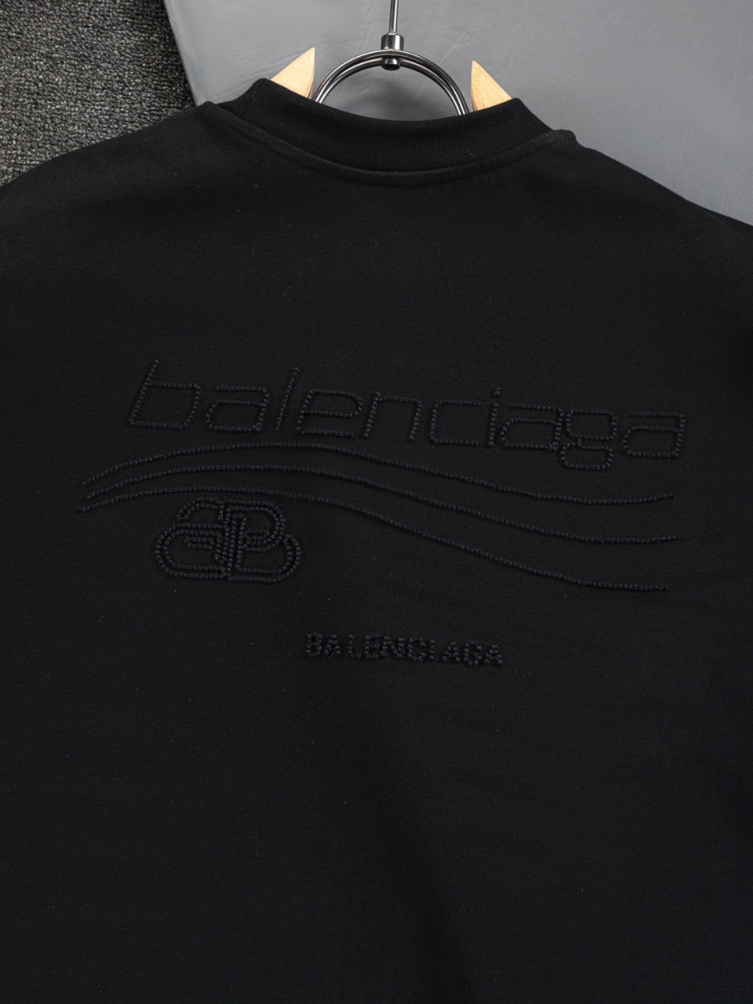 Balenciaga 高仿 男款 做舊水洗字母LOGO短袖T恤 復古潮流款| 8 Balenciaga 高仿 男款 做舊水洗字母LOGO短袖T恤 復古潮流款