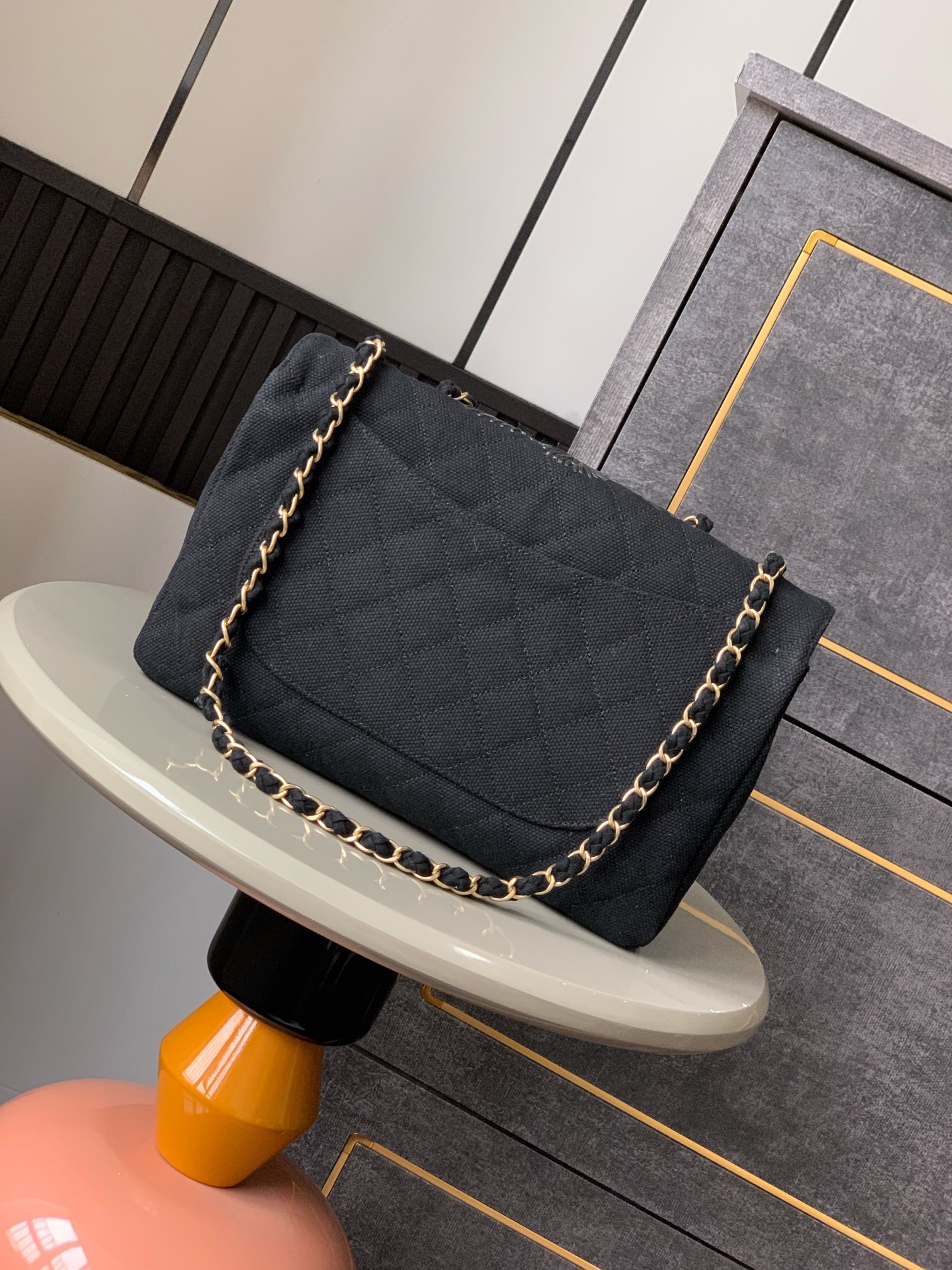 CHANEL高仿Boy Chanel刺繡花卉鏈條包黑色帆布設計款| 13 CHANEL高仿Boy Chanel刺繡花卉鏈條包黑色帆布設計款