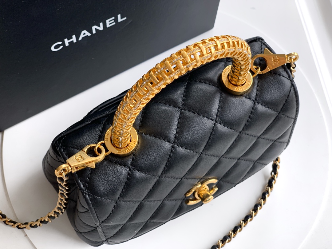 Chanel 原單 女款 Coco Handle 小號菱格鏈條包 黑色 經典通勤款| 9 Chanel 原單 女款 Coco Handle 小號菱格鏈條包 黑色 經典通勤款