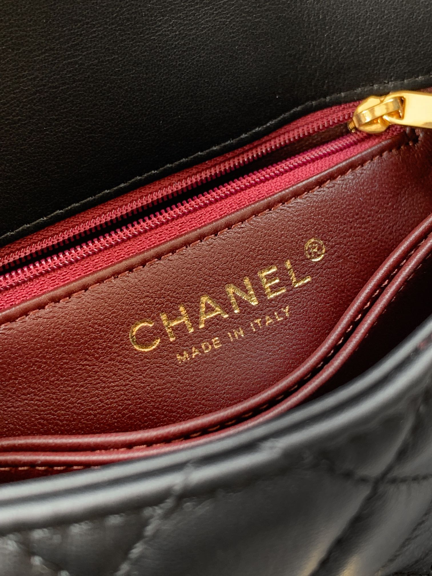 Chanel 原單 女款 Coco Handle 小號菱格鏈條包 黑色 經典通勤款| 7 Chanel 原單 女款 Coco Handle 小號菱格鏈條包 黑色 經典通勤款