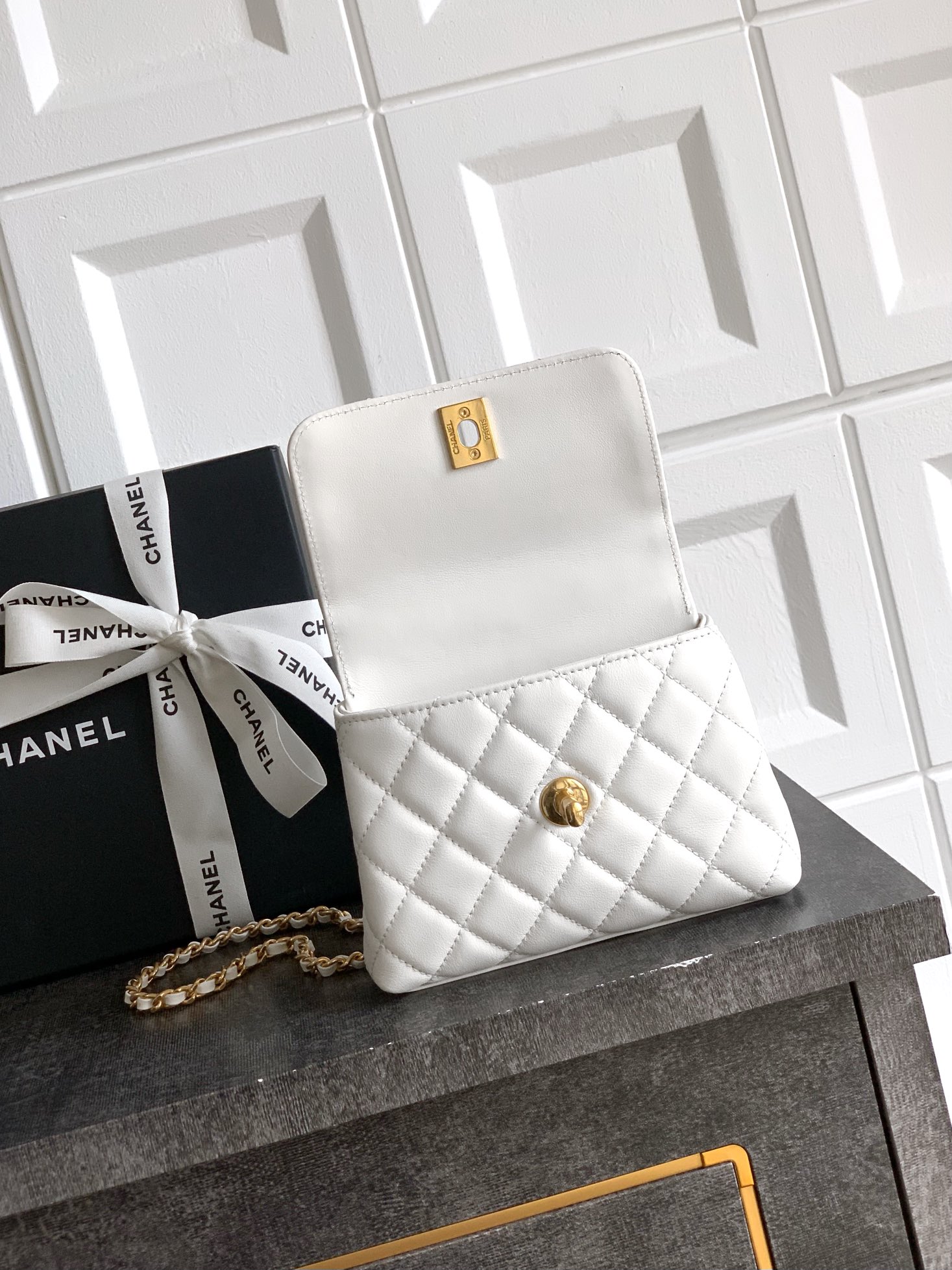 Chanel 一比一 女款 Coco Handle 迷你菱格手提包 白色 清新優雅款| 11 Chanel 一比一 女款 Coco Handle 迷你菱格手提包 白色 清新優雅款