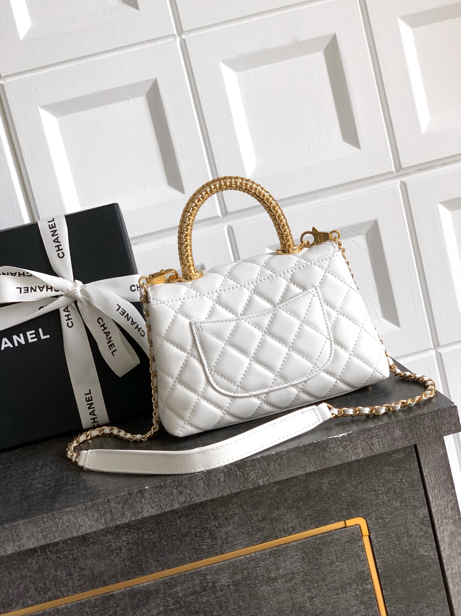 Chanel 高仿 女款 Coco Handle 小號菱格手提包 白色 百搭氣質款| 13 Chanel 高仿 女款 Coco Handle 小號菱格手提包 白色 百搭氣質款