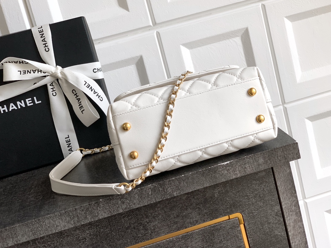 Chanel 高仿 女款 Coco Handle 小號菱格手提包 白色 百搭氣質款| 12 Chanel 高仿 女款 Coco Handle 小號菱格手提包 白色 百搭氣質款