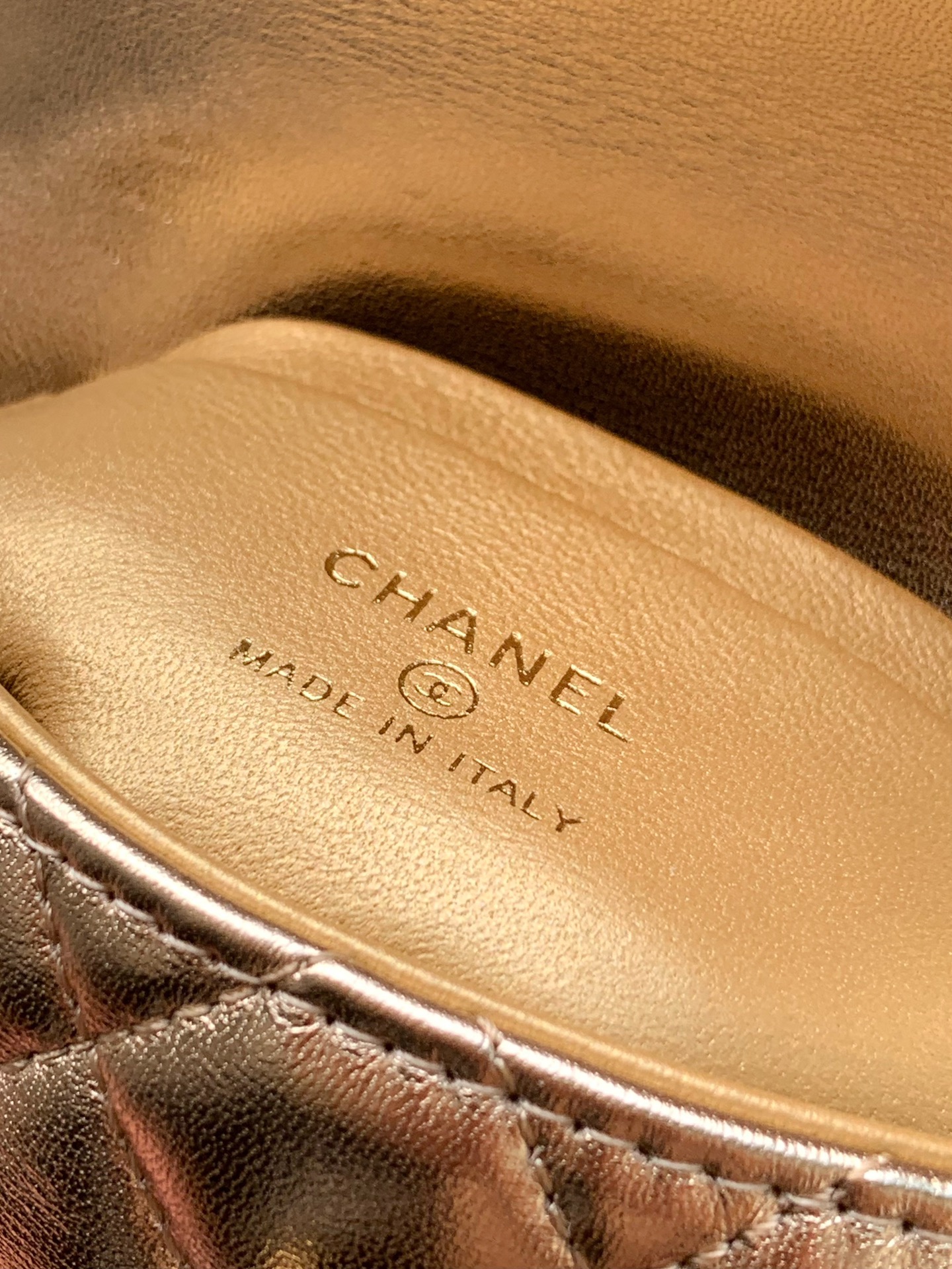 Chanel A貨 女款 Coco Handle 迷你菱格手提包 金色 時尚奢華款| 7 Chanel A貨 女款 Coco Handle 迷你菱格手提包 金色 時尚奢華款