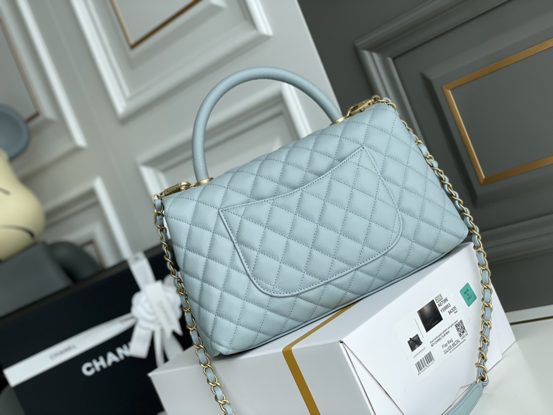 Chanel A貨 女款 Coco Handle 大號菱格肩背包 天藍色 清新通勤款| 13 Chanel A貨 女款 Coco Handle 大號菱格肩背包 天藍色 清新通勤款