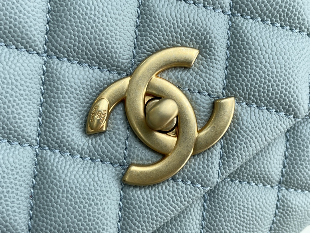 Chanel A貨 女款 Coco Handle 大號菱格肩背包 天藍色 清新通勤款| 11 Chanel A貨 女款 Coco Handle 大號菱格肩背包 天藍色 清新通勤款