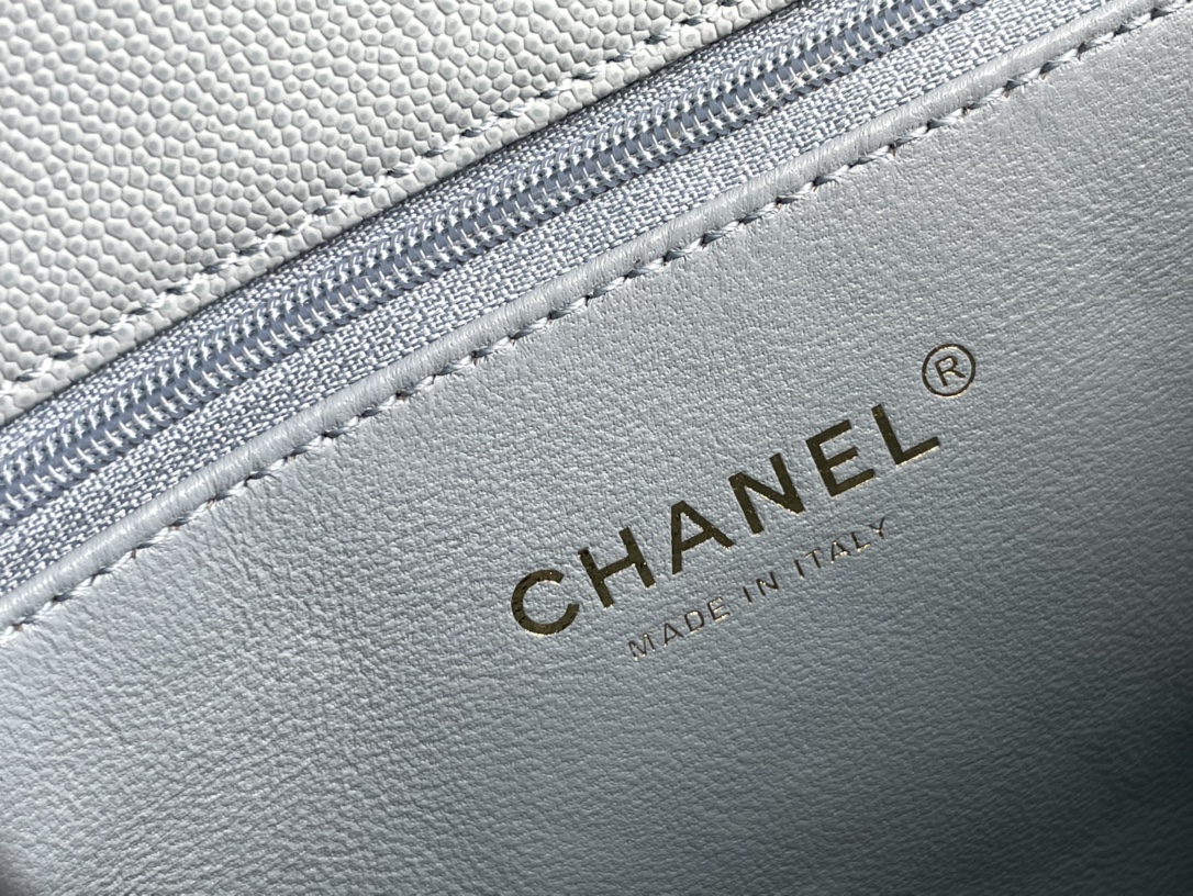 Chanel A貨 女款 Coco Handle 大號菱格肩背包 天藍色 清新通勤款| 7 Chanel A貨 女款 Coco Handle 大號菱格肩背包 天藍色 清新通勤款