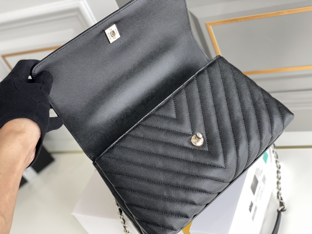 Chanel 原單 女款 Coco Handle 小號菱格手提包 黑色 經典質感款| 9 Chanel 原單 女款 Coco Handle 小號菱格手提包 黑色 經典質感款