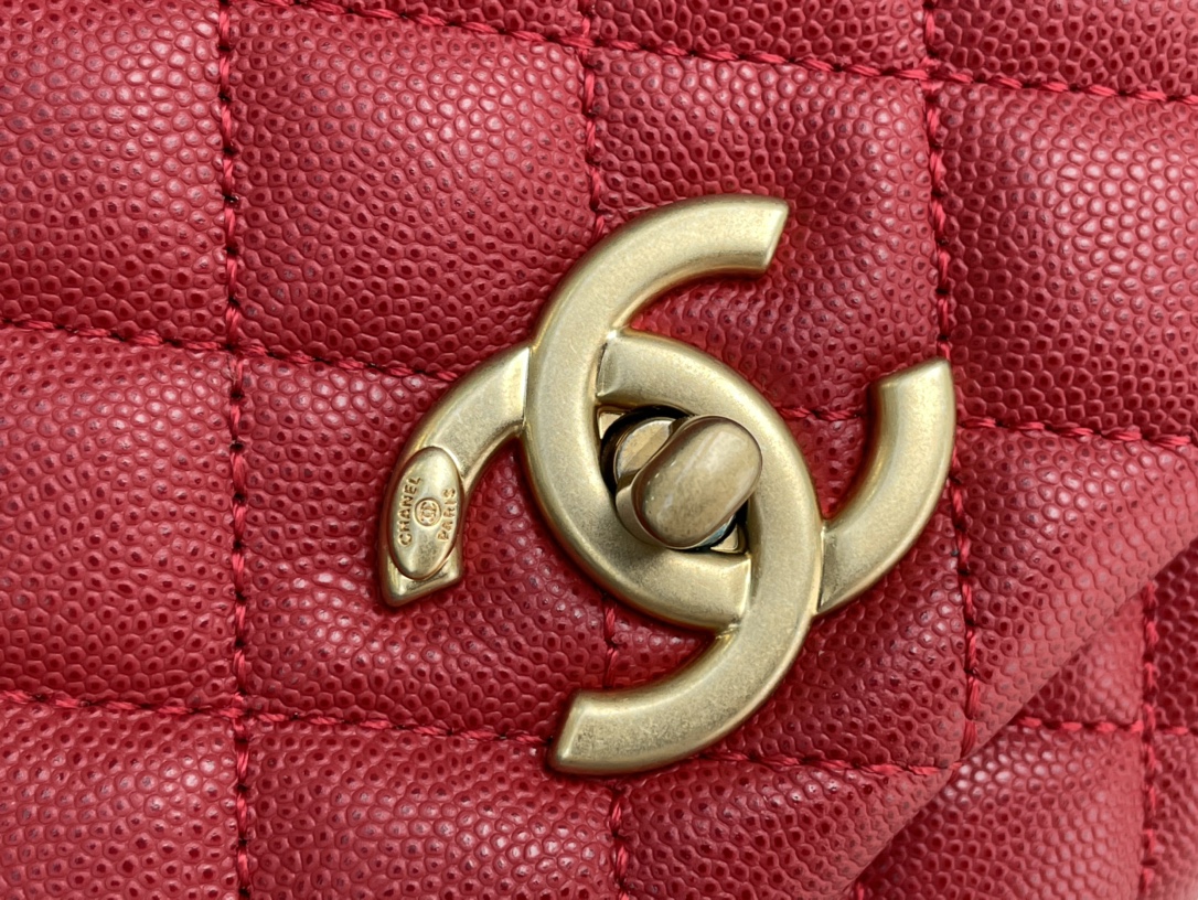 Chanel 一比一 女款 Coco Handle 小號菱格手提包 紅色 氣質亮眼款| 11 Chanel 一比一 女款 Coco Handle 小號菱格手提包 紅色 氣質亮眼款