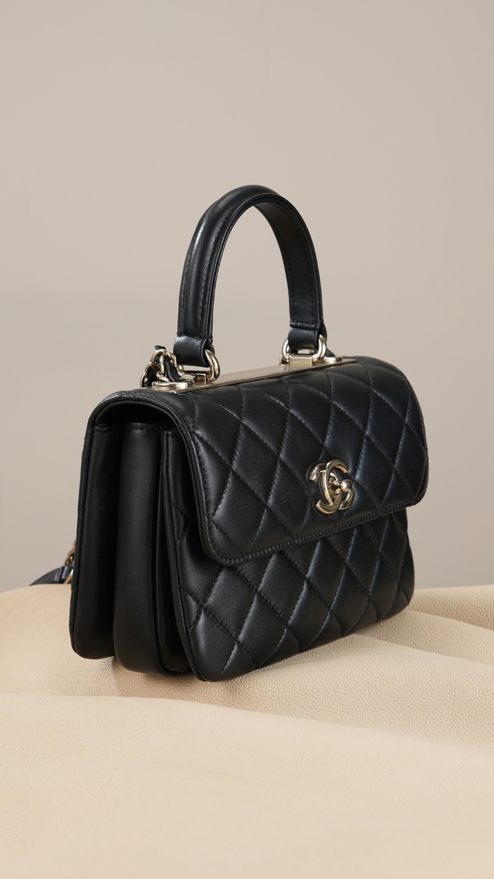 CHANEL 一比一 Coco Handle 手提包 小號 黑色菱格紋鏈條翻蓋包| 13 CHANEL 一比一 Coco Handle 手提包 小號 黑色菱格紋鏈條翻蓋包