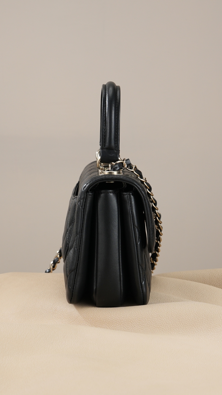 CHANEL 一比一 Coco Handle 手提包 小號 黑色菱格紋鏈條翻蓋包| 12 CHANEL 一比一 Coco Handle 手提包 小號 黑色菱格紋鏈條翻蓋包