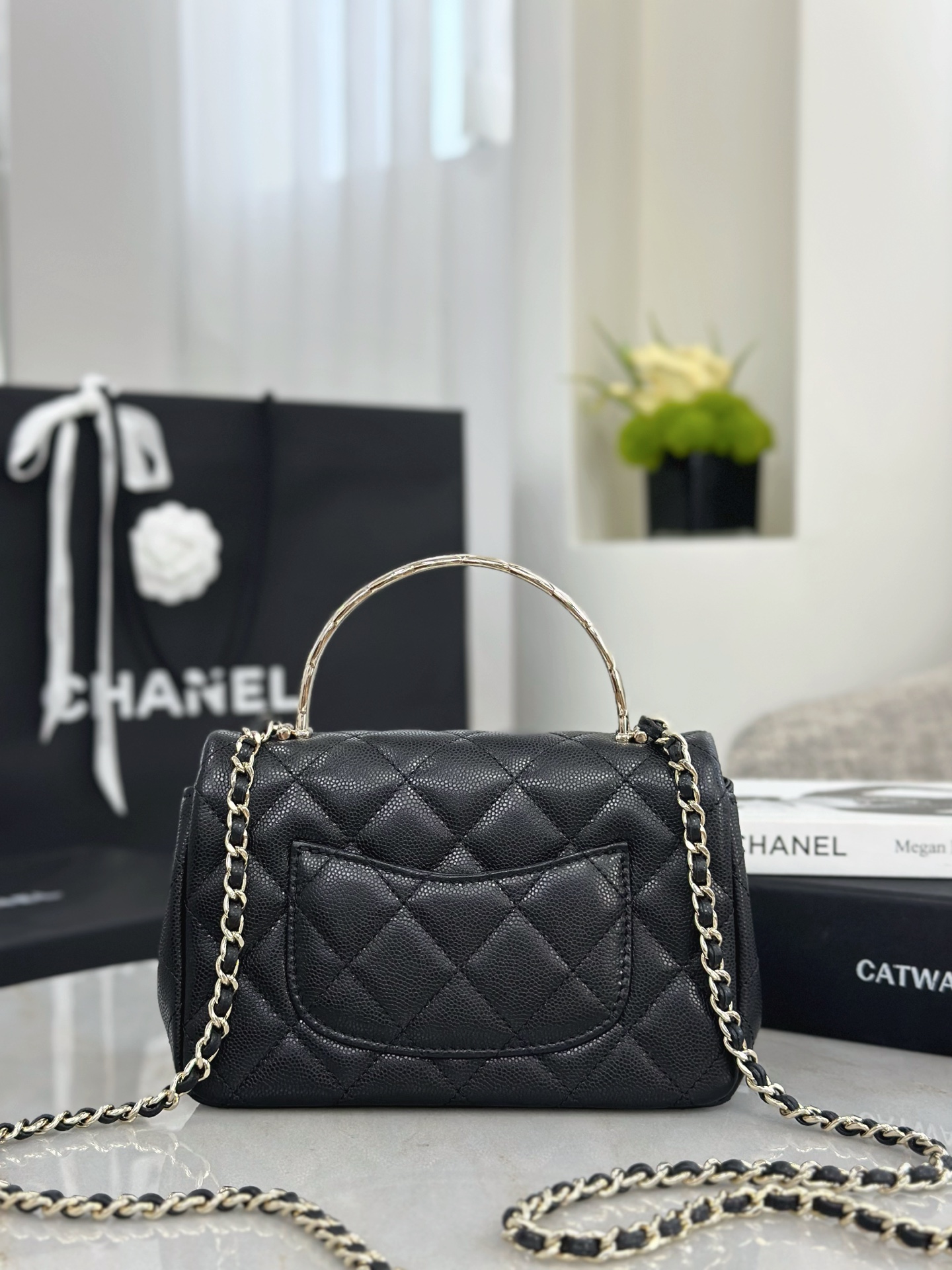 CHANEL A貨 Coco Handle 迷你手提包 黑色荔枝紋菱格紋鏈條包| 13 CHANEL A貨 Coco Handle 迷你手提包 黑色荔枝紋菱格紋鏈條包