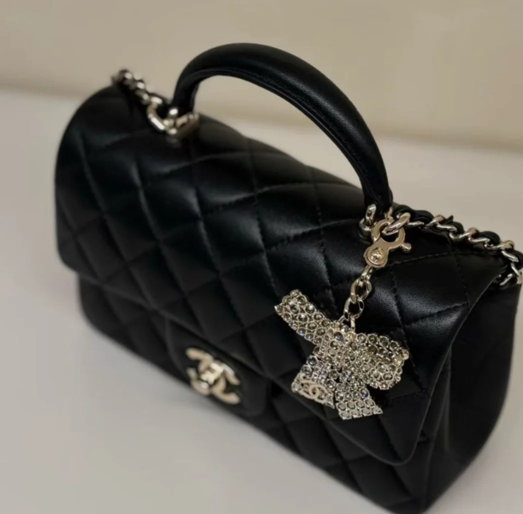 CHANEL 原單 Coco Handle 迷你手提包 黑色菱格紋翻蓋鏈條包 吊飾款| 11 CHANEL 原單 Coco Handle 迷你手提包 黑色菱格紋翻蓋鏈條包 吊飾款