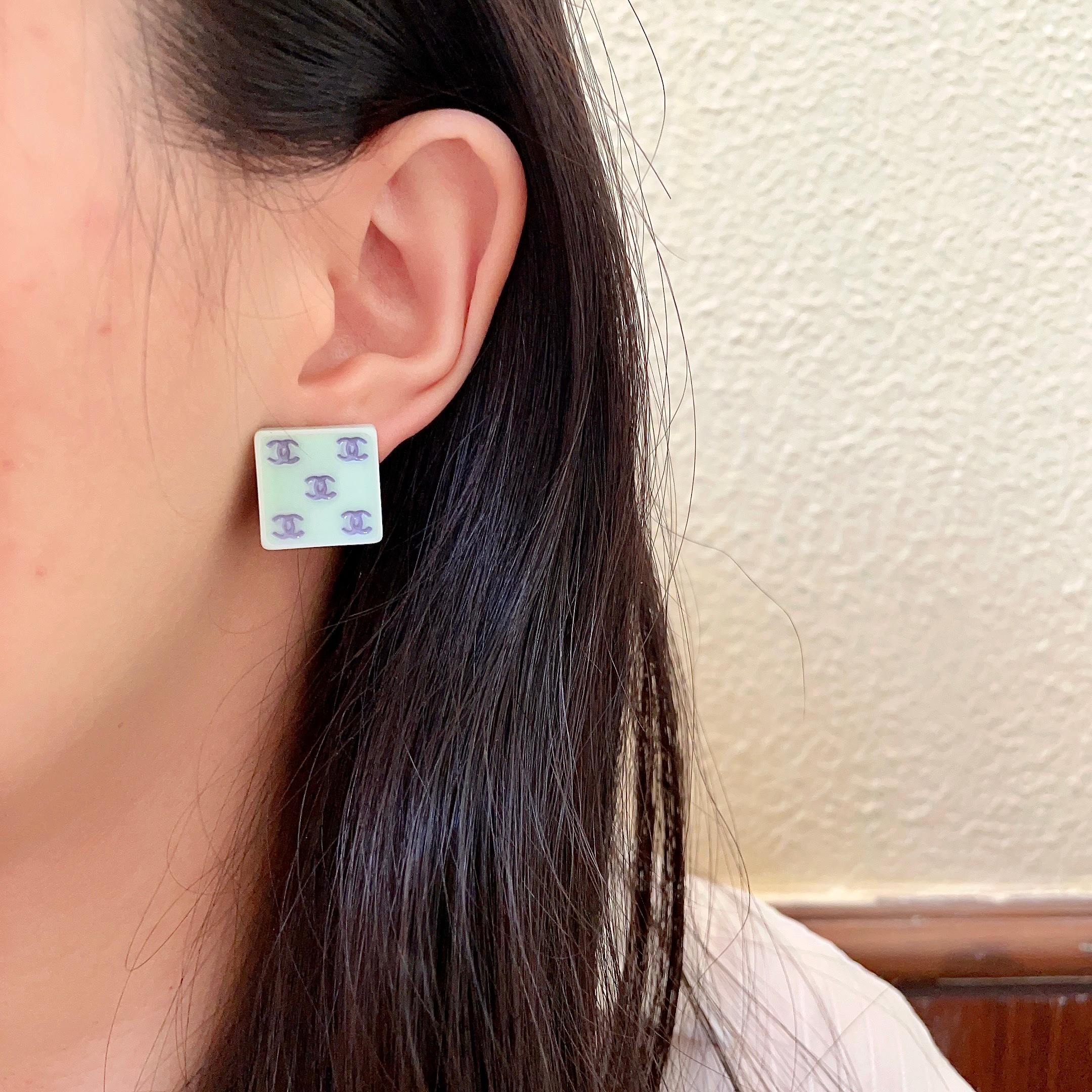 Chanel 原單方形雙C耳環 女款極簡設計時尚百搭款| 13 Chanel 原單方形雙C耳環 女款極簡設計時尚百搭款