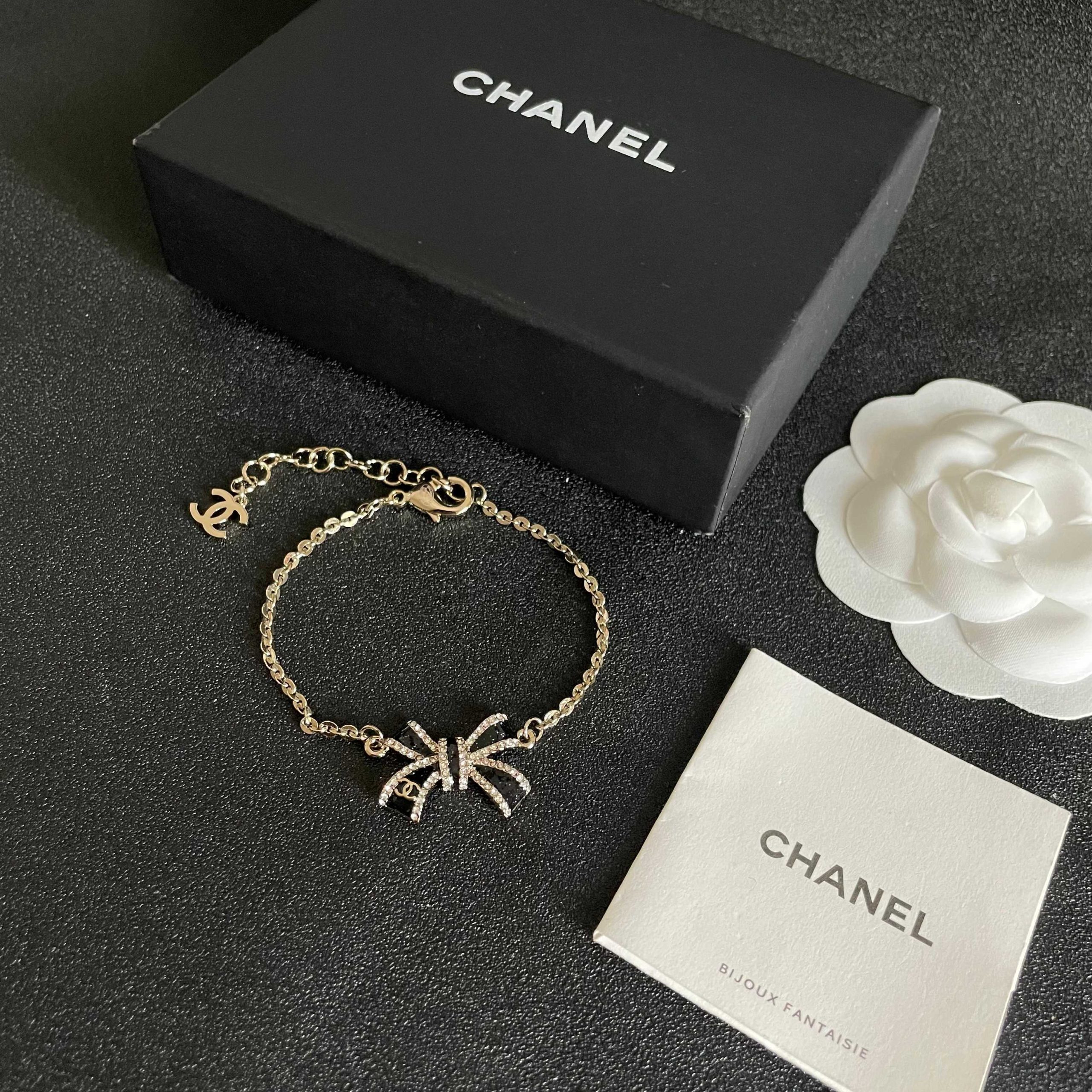 Chanel一比一蝴蝶結鑲鑽手鍊 高端優雅氣質手環| 11 Chanel一比一蝴蝶結鑲鑽手鍊 高端優雅氣質手環