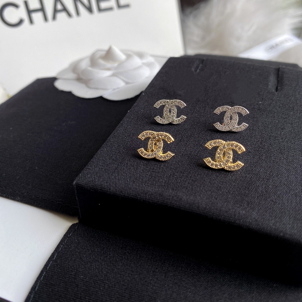 Chanel A貨 女款滿鑽雙C耳釘 閃耀奢華設計| 9 Chanel A貨 女款滿鑽雙C耳釘 閃耀奢華設計