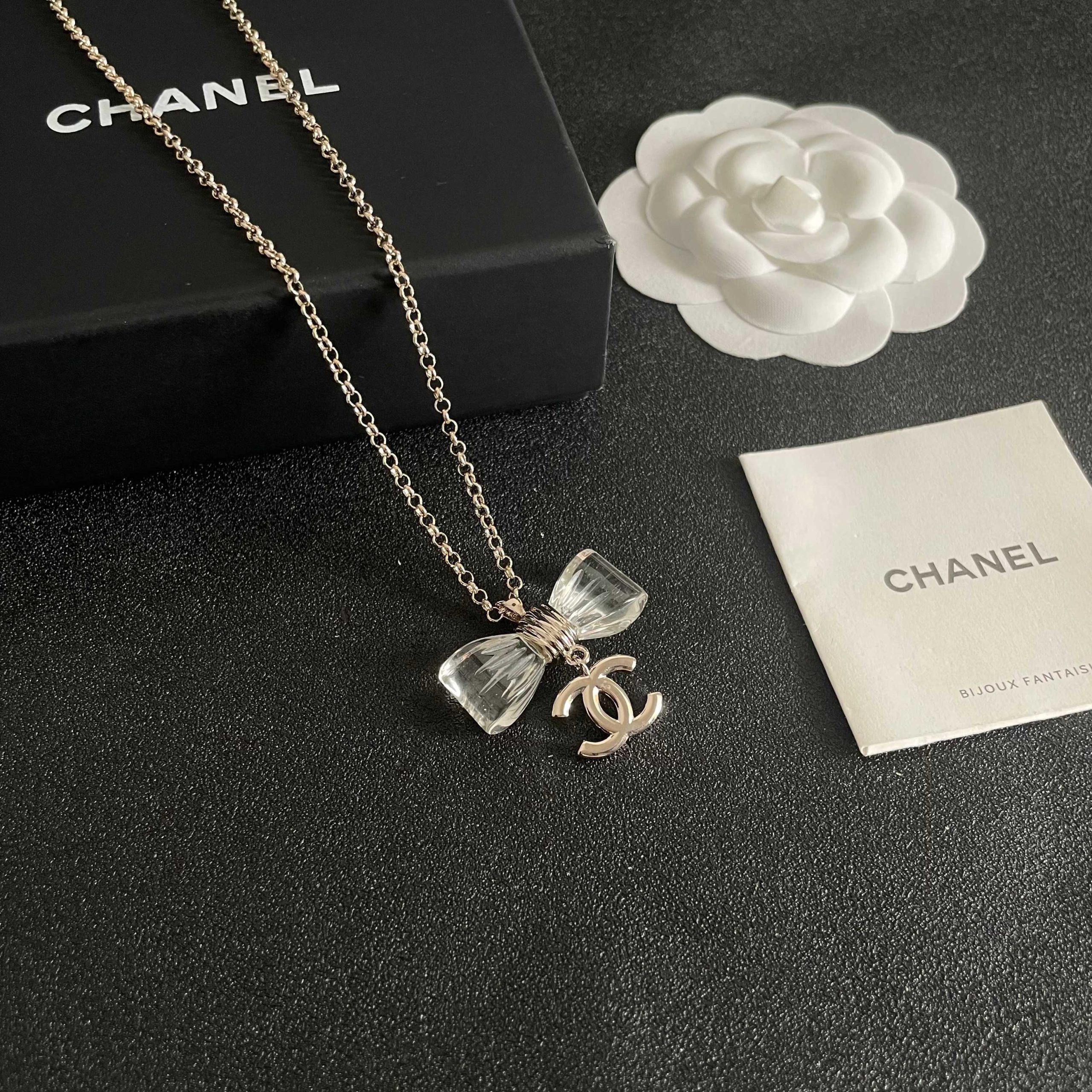 Chanel 一比一 蝴蝶結水晶雙C項鍊 透明設計 氣質百搭鎖骨鏈| 10 Chanel 一比一 蝴蝶結水晶雙C項鍊 透明設計 氣質百搭鎖骨鏈