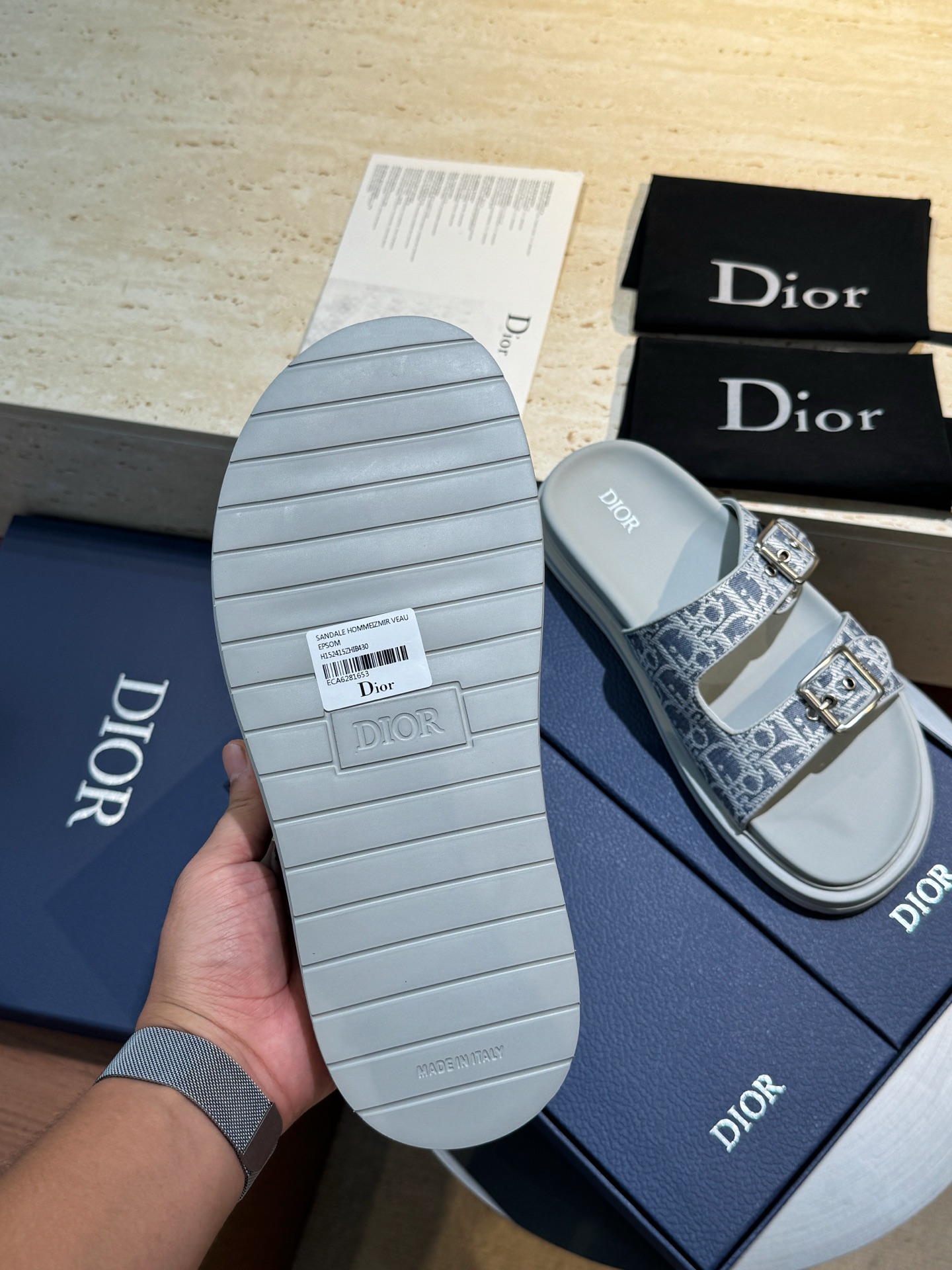 Dior 高仿 男款雙扣拖鞋 Oblique緹花休閒拖鞋 百搭潮流款| 10 Dior 高仿 男款雙扣拖鞋 Oblique緹花休閒拖鞋 百搭潮流款
