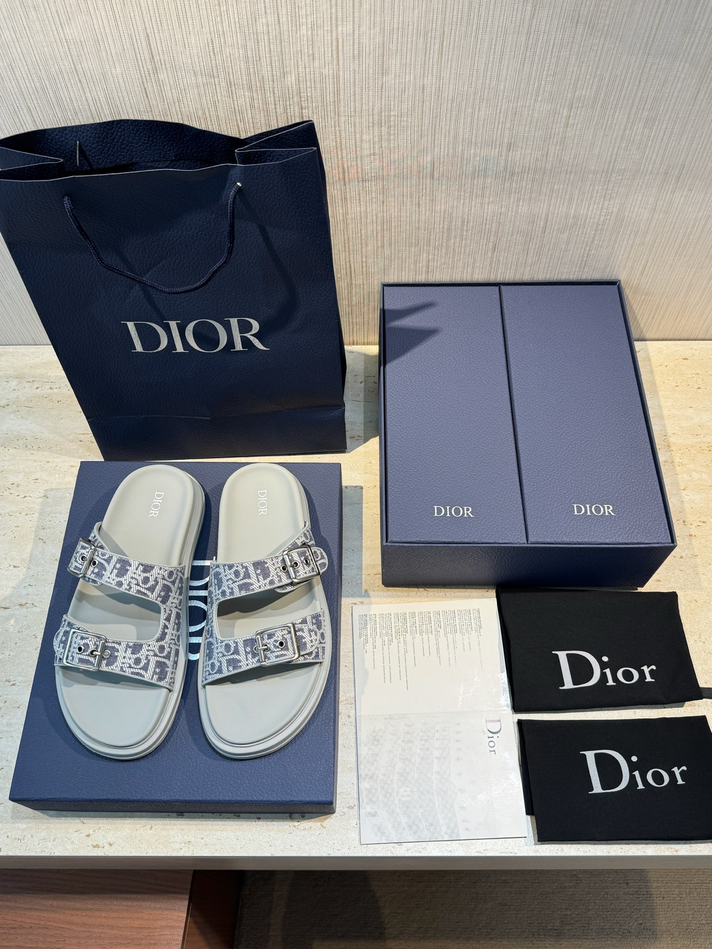 Dior 高仿 男款雙扣拖鞋 Oblique緹花休閒拖鞋 百搭潮流款| 9 Dior 高仿 男款雙扣拖鞋 Oblique緹花休閒拖鞋 百搭潮流款