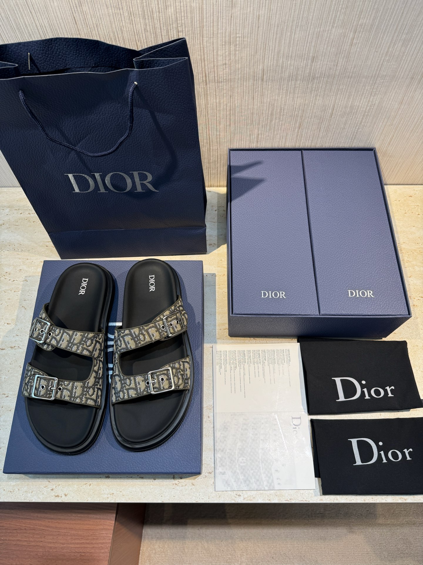 Dior 一比一 男款Oblique雙扣拖鞋 經典緹花休閒百搭款| 9 Dior 一比一 男款Oblique雙扣拖鞋 經典緹花休閒百搭款
