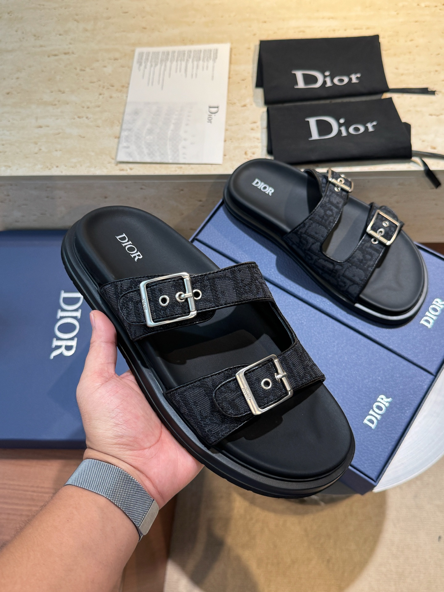Dior A貨 男款黑灰緹花拖鞋 雙扣設計街頭潮流款| 12 Dior A貨 男款黑灰緹花拖鞋 雙扣設計街頭潮流款