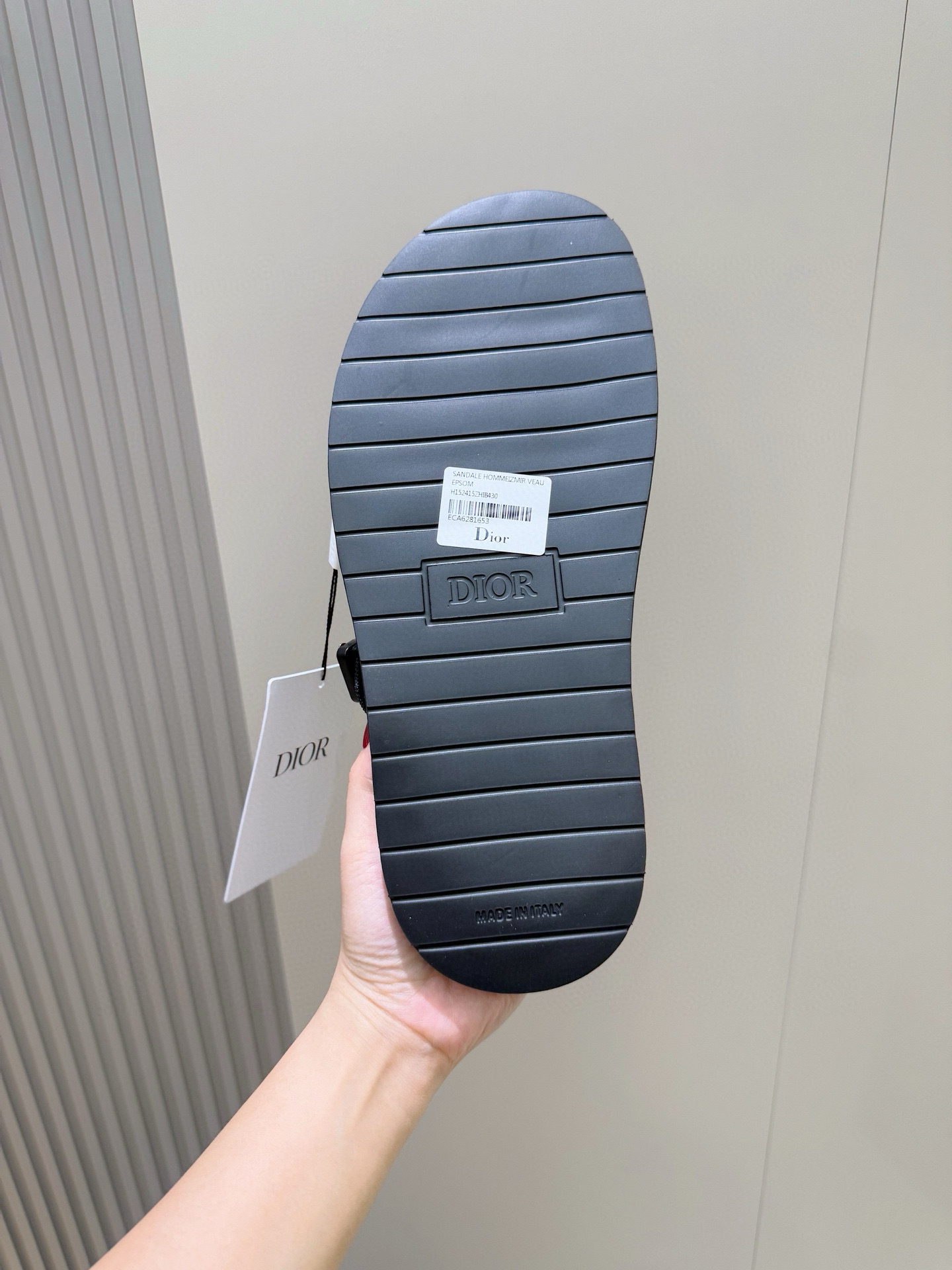Dior 一比一 男款黑色緹花雙帶拖鞋 經典百搭潮流款| 8 Dior 一比一 男款黑色緹花雙帶拖鞋 經典百搭潮流款