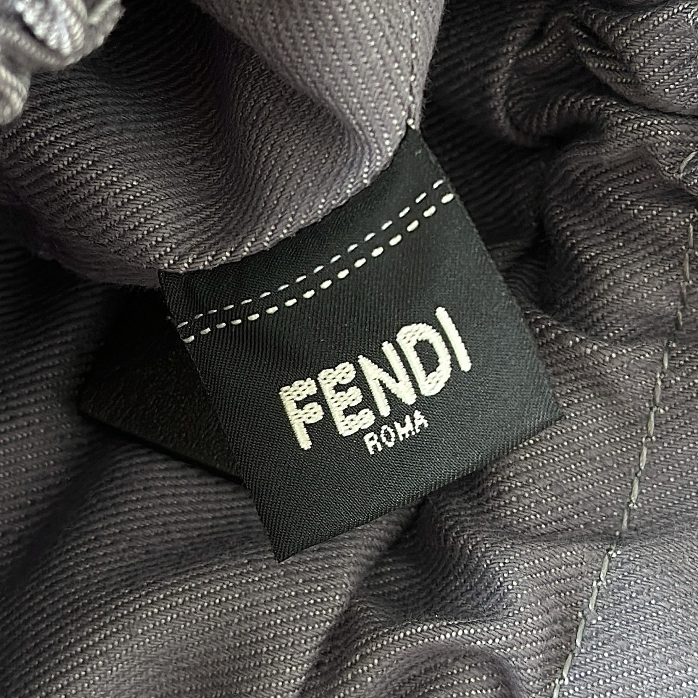 Fendi一比一抽繩軟皮Baguette法棍包 灰色休閒斜背包| 10 Fendi一比一抽繩軟皮Baguette法棍包 灰色休閒斜背包