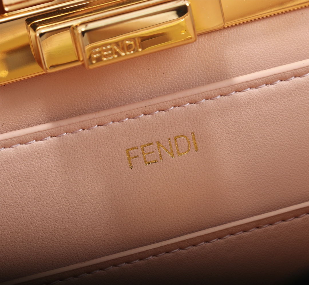 FENDI 高仿 女款 Peekaboo 手提包 白色 清新百搭 輕奢氣質款| 8 FENDI 高仿 女款 Peekaboo 手提包 白色 清新百搭 輕奢氣質款