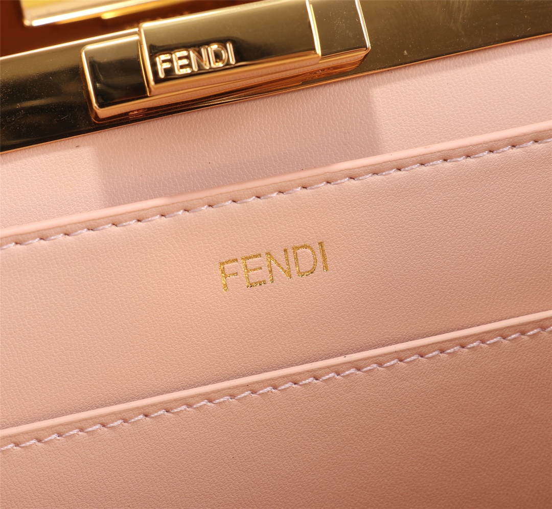FENDI 高仿 女款 Peekaboo 手提包 焦糖棕 經典復古 通勤百搭款| 8 FENDI 高仿 女款 Peekaboo 手提包 焦糖棕 經典復古 通勤百搭款