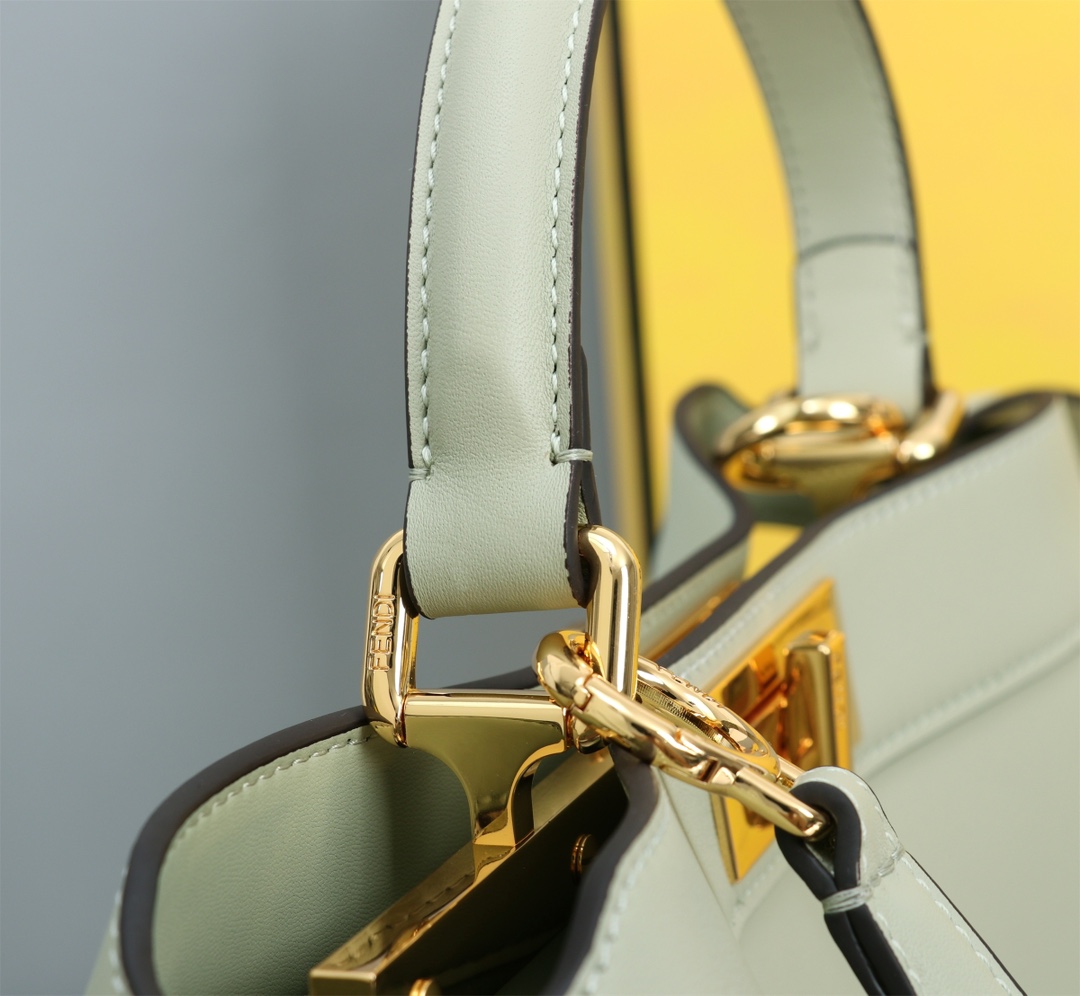FENDI 一比一 女款 Peekaboo 手提包 淡綠色 清新百搭 輕奢風格款| 9 FENDI 一比一 女款 Peekaboo 手提包 淡綠色 清新百搭 輕奢風格款