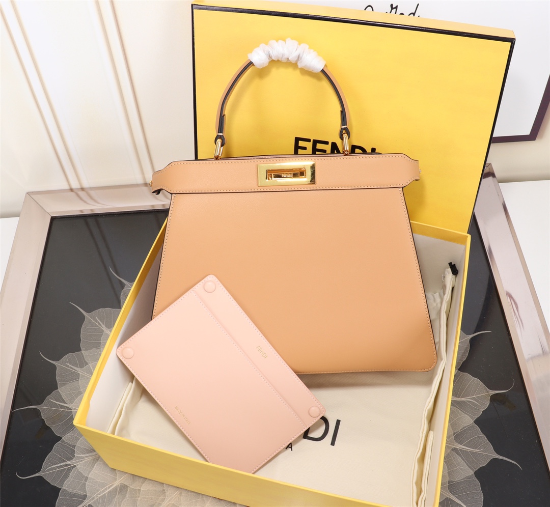 FENDI 原單 女款 Peekaboo 手提包 杏色 優雅氣質 百搭通勤款| 10 FENDI 原單 女款 Peekaboo 手提包 杏色 優雅氣質 百搭通勤款