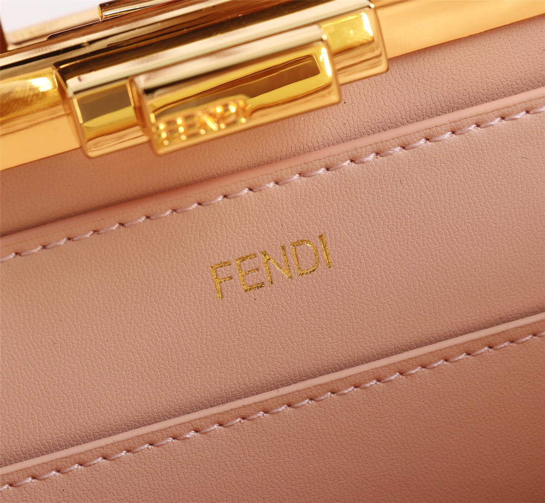 FENDI 原單 女款 Peekaboo 手提包 杏色 優雅氣質 百搭通勤款| 8 FENDI 原單 女款 Peekaboo 手提包 杏色 優雅氣質 百搭通勤款