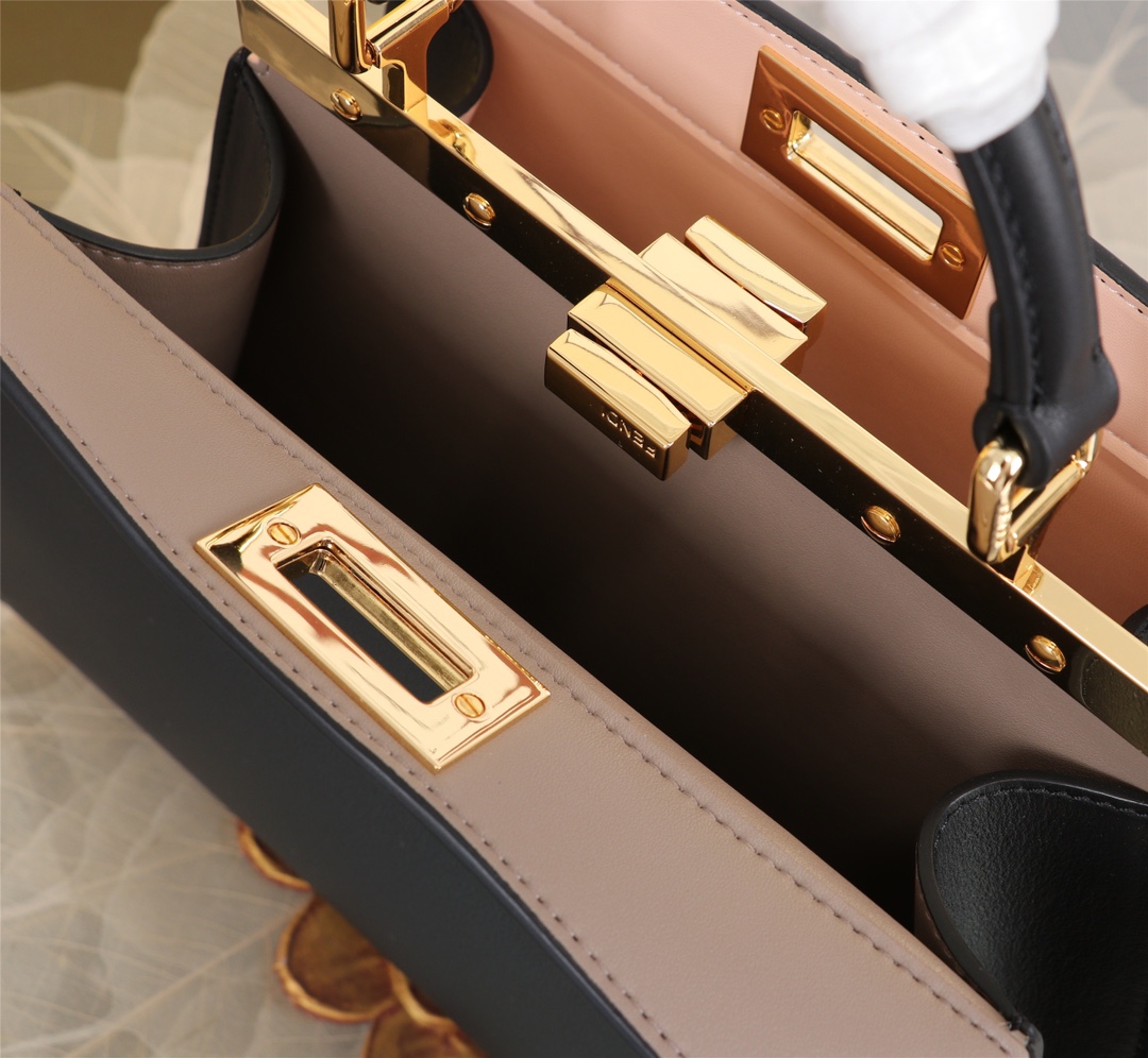 FENDI 高仿 女款 Peekaboo 手提包 黑色 經典極簡 百搭時尚款