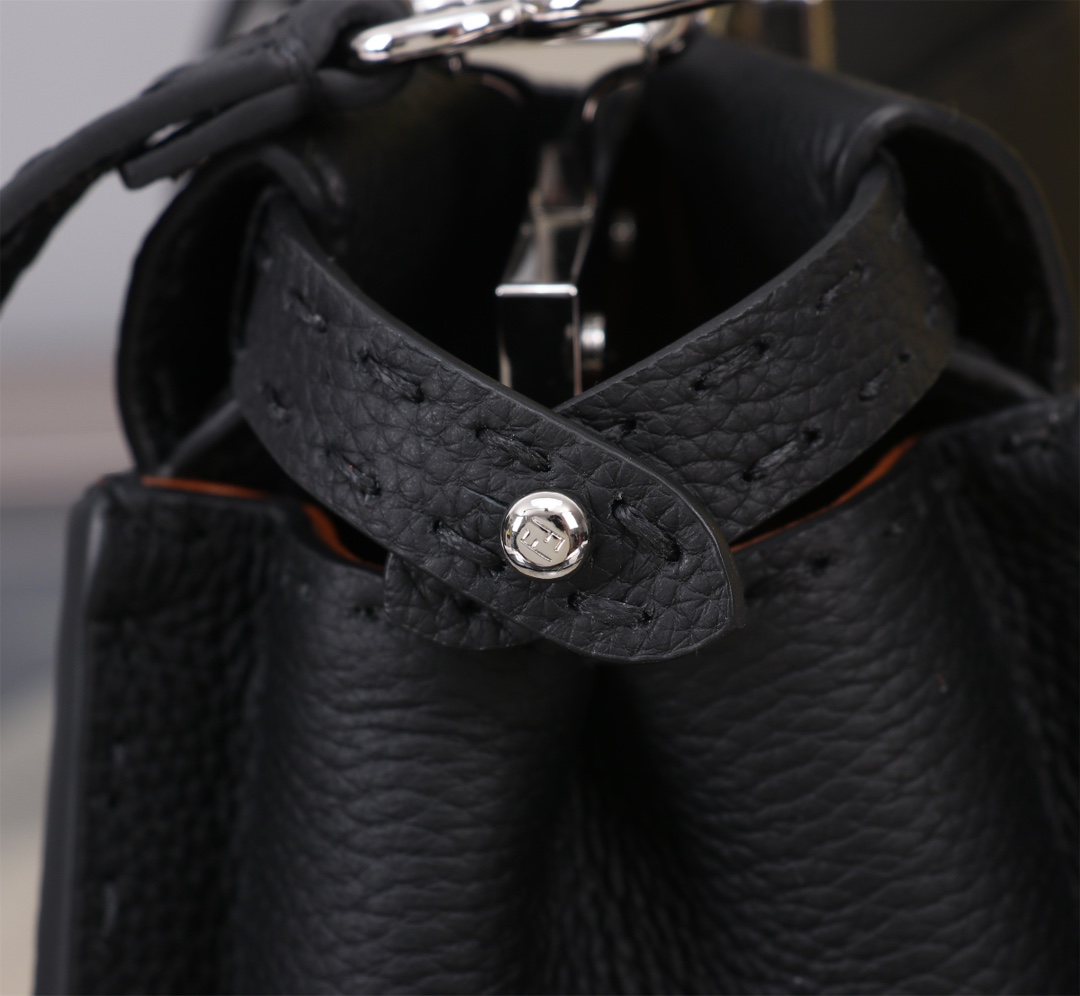 FENDI 原單 女款 Peekaboo 迷你手提包 黑色 小巧設計 時尚輕奢款