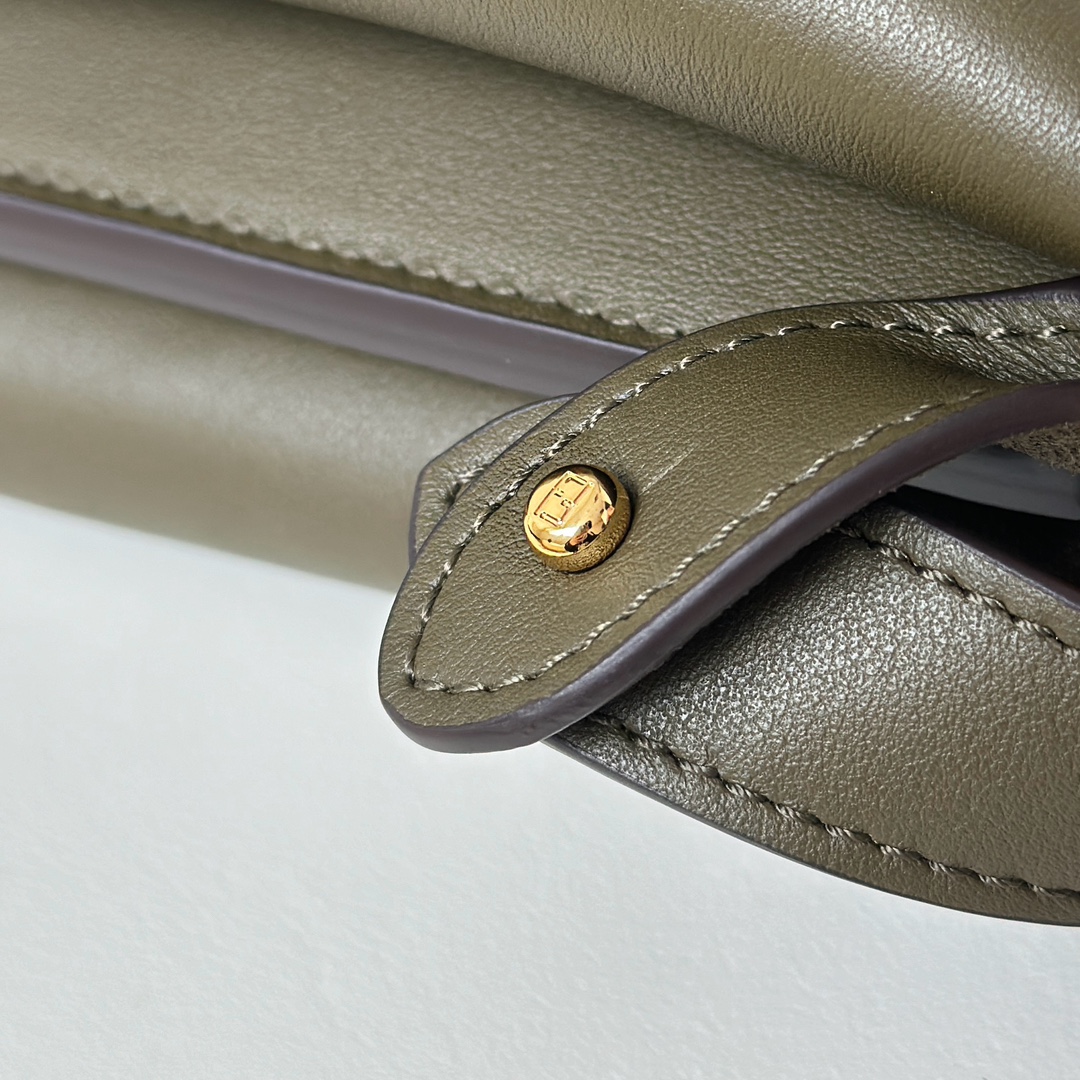 FENDI 復刻 女款 Peekaboo 大容量手提包 橄欖綠 通勤實用款| 10 FENDI 復刻 女款 Peekaboo 大容量手提包 橄欖綠 通勤實用款