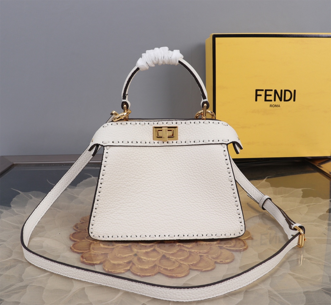 FENDI 原單 女款 Peekaboo 迷你手提包 白色 清新氣質 輕奢款